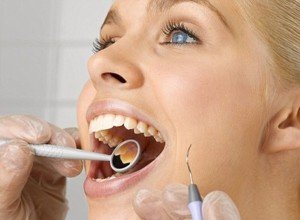 Зубы во время беременности - лечить или нет?