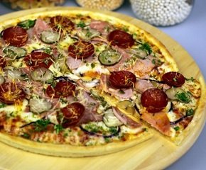 Пицца - самое универсальное блюдо 