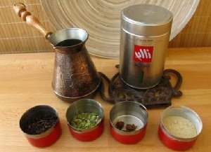 Как правильно сварить молотый кофе в турке