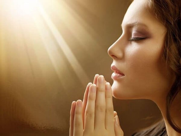 Как правильно молиться и правила молитвы 