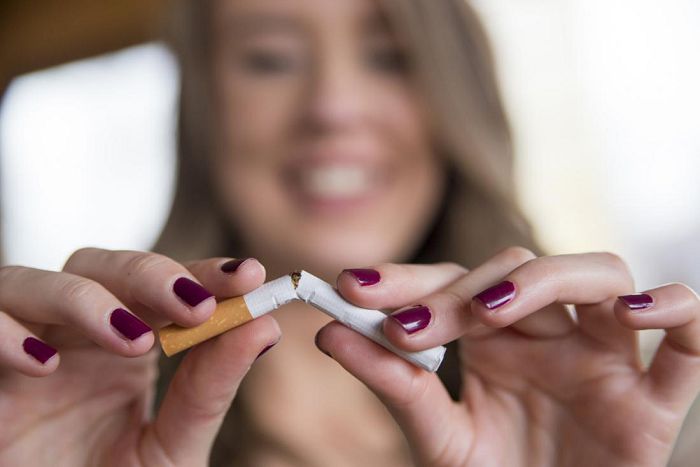 Как бросить курить женщине самостоятельно в домашних условиях? 