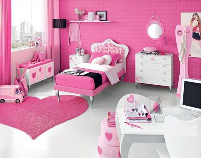 Розовая спальня для молодой девушки. 